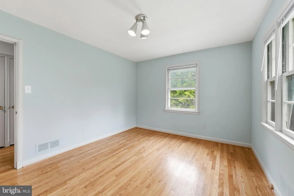 Photo of 228 NORTHWEST TERRACE