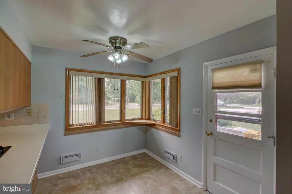 Photo of 500 MAPLE ROAD E