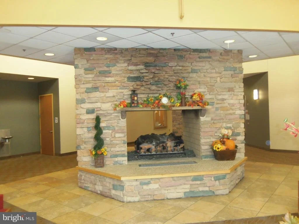 Photo of Unit 2903 at 15107 INTERLACHEN DRIVE