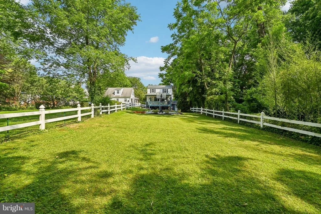 Photo of 617 WALKER AVENUE