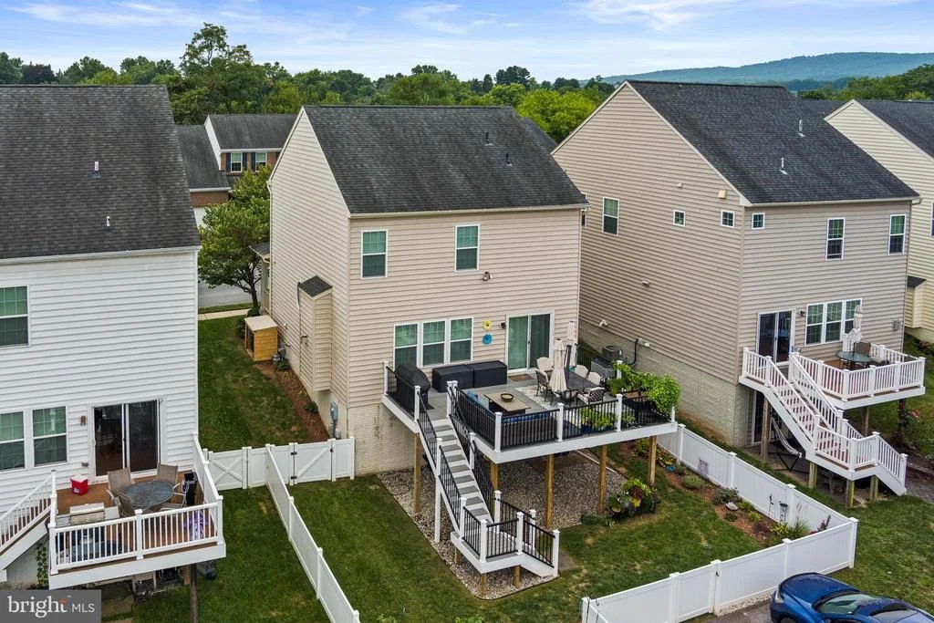 Photo of 2115 BATTERY LANE