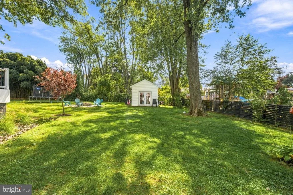 Photo of 1260 BEVERLY ROAD