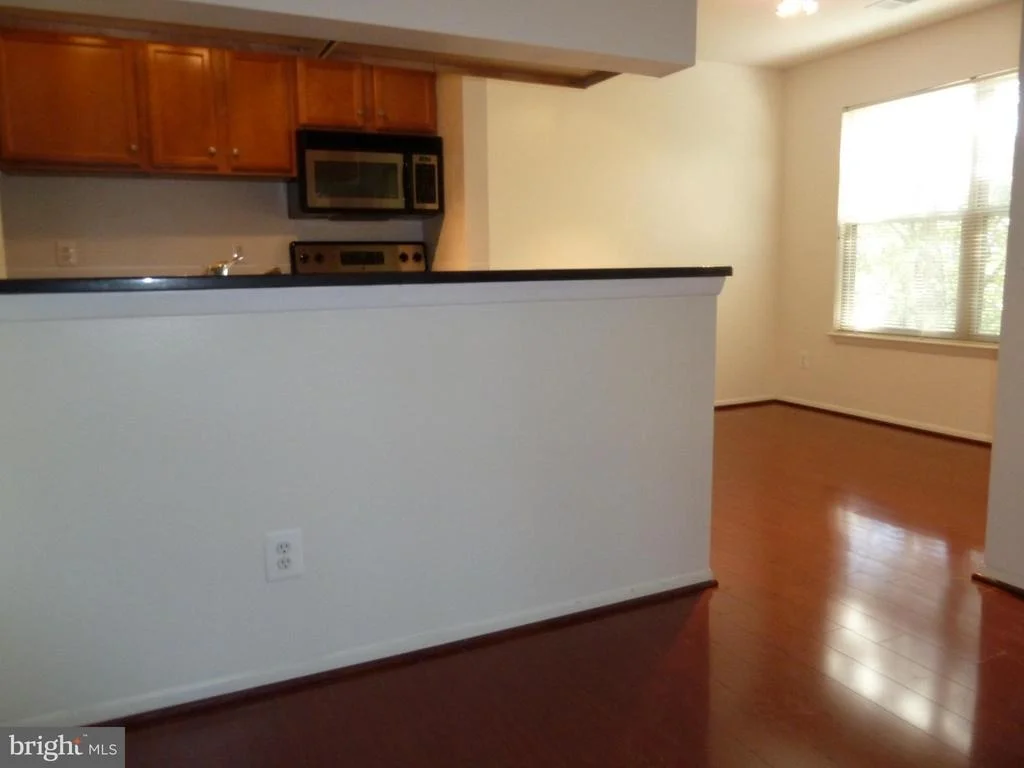 Photo of Unit D at 1707 ASCOT WAY