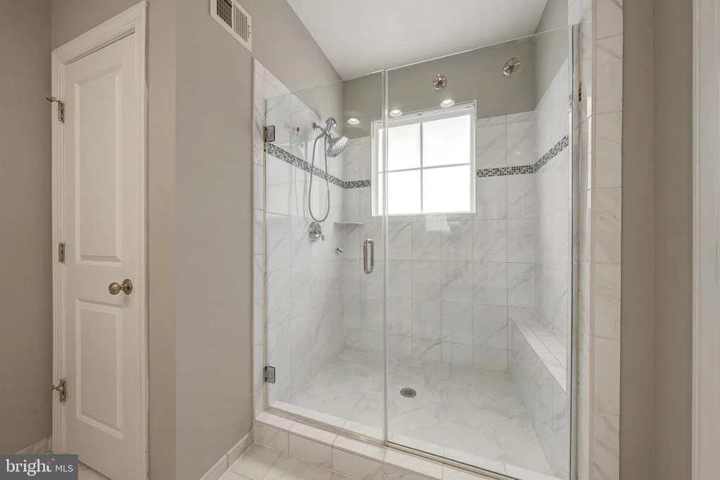 Photo of 44532 STEPNEY DRIVE