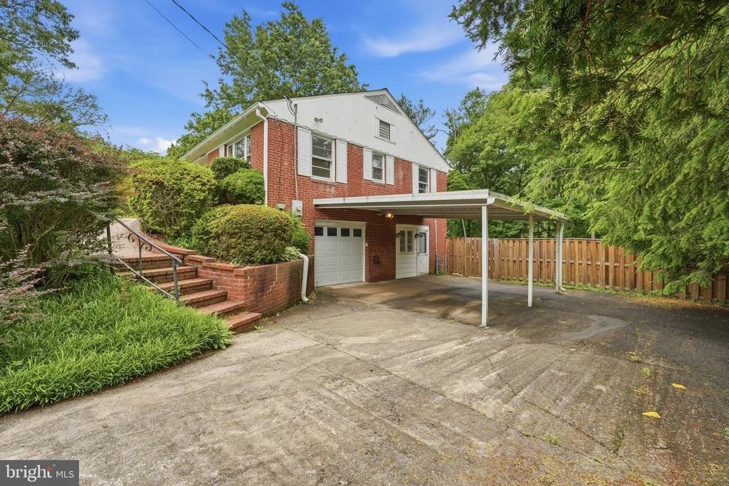 Photo of 228 NORTHWEST TERRACE