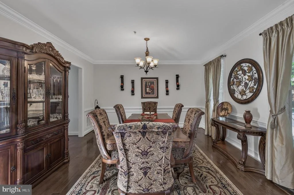 Photo of 1315 VOLUNTEER DRIVE