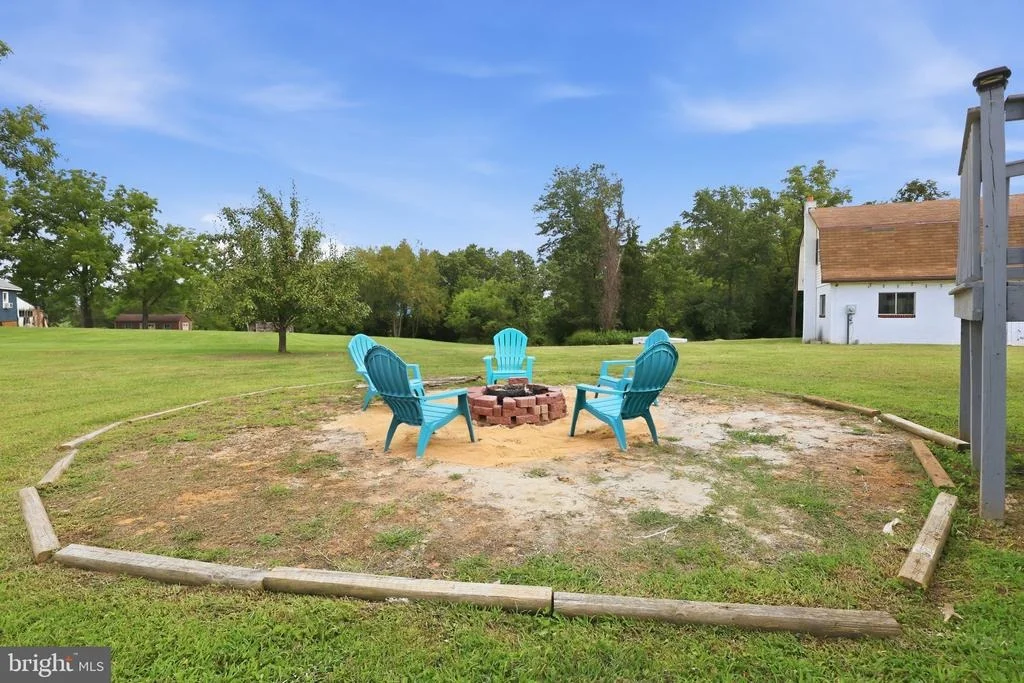 Photo of 204 HILLIARDS DRIVE