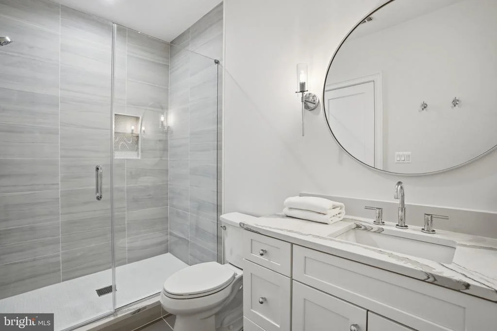 Photo of 1142 CAMERON ROAD