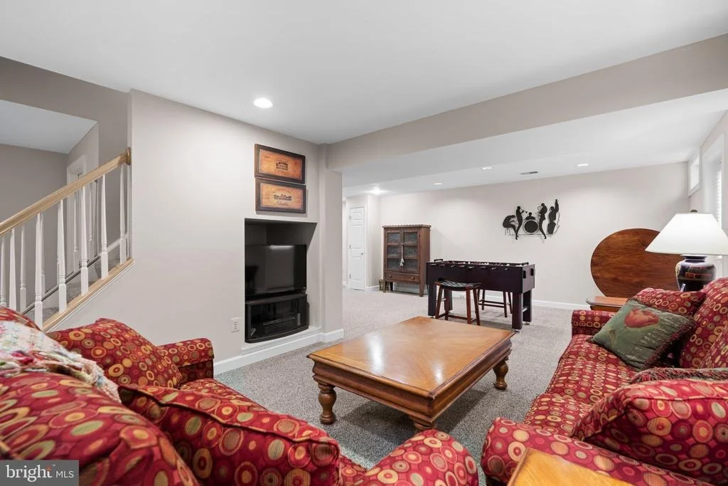 Photo of 17702 GLOBE THEATRE DRIVE