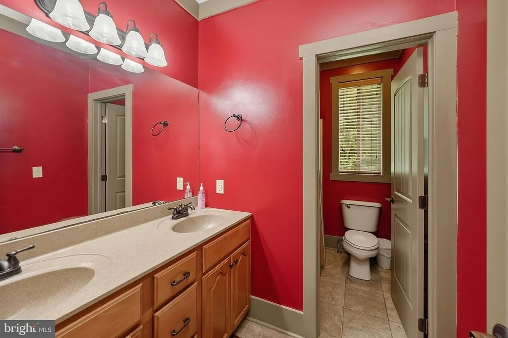 Photo of 110 NORTHLAKE DRIVE