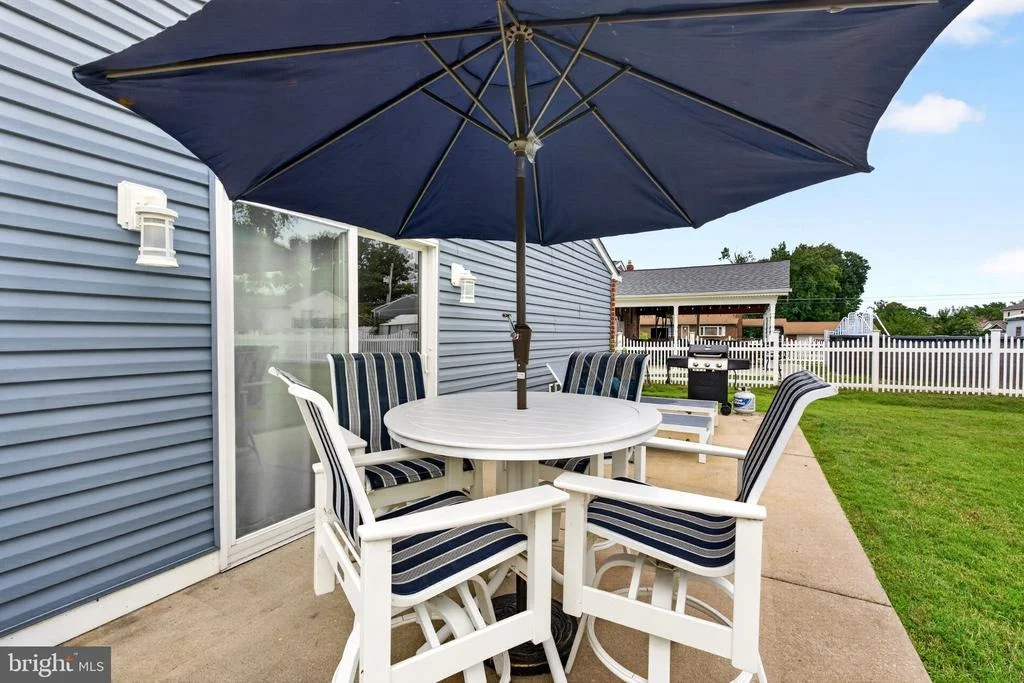 Photo of 2125 MAPLE ROAD