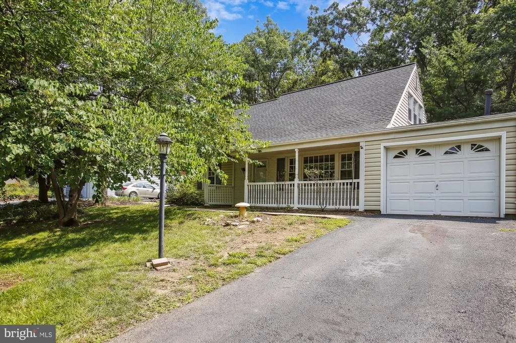 Photo of 12833 POINT PLEASANT DRIVE