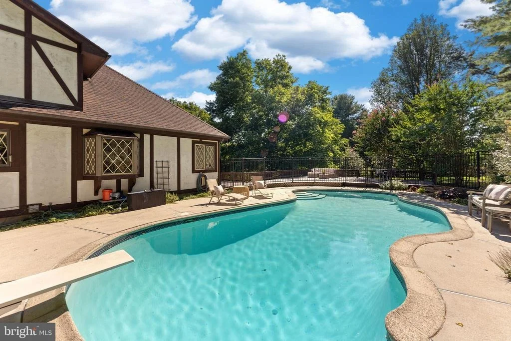 Photo of 8000 EXODUS DRIVE