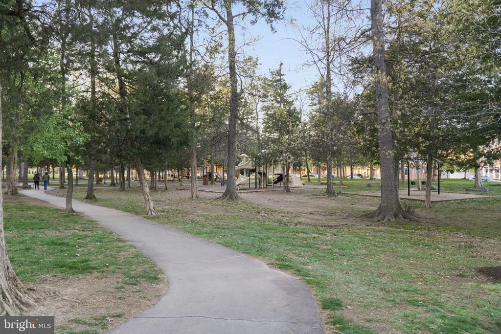 Photo of 42654 FRONTIER DRIVE