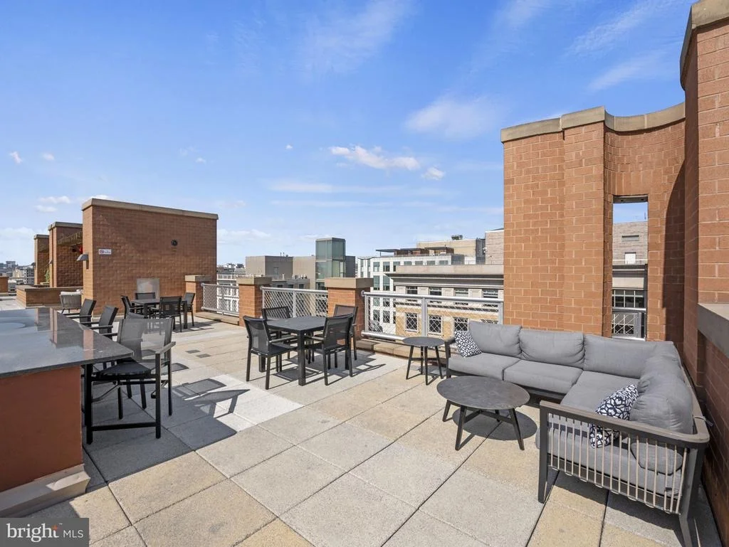 Photo of Unit 407 at 616 E STREET NW