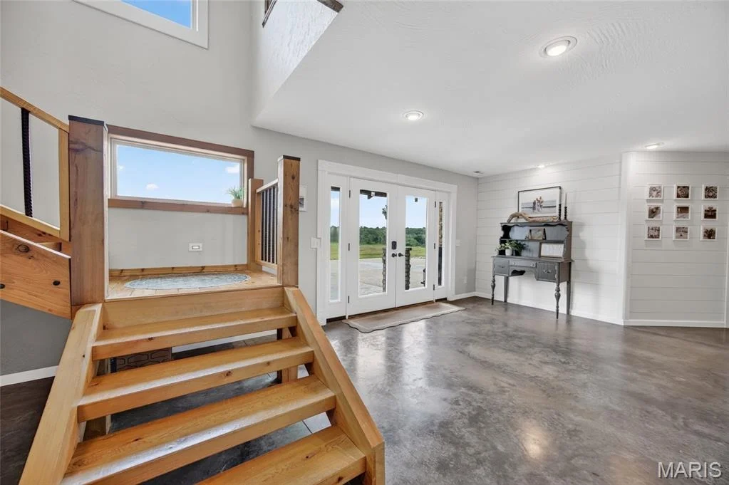 Photo of 2167 Susanna Road