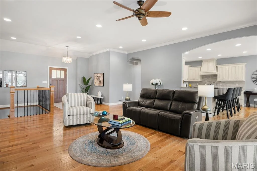 Photo of 18028 Bayview Lane