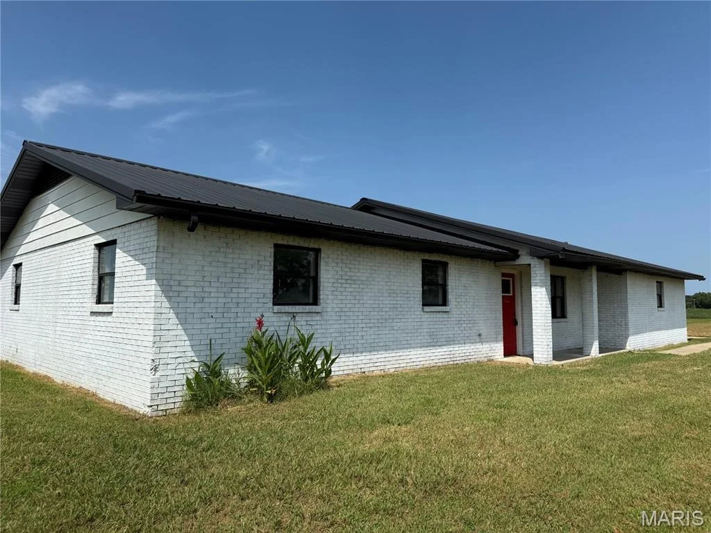 Photo of 11783 County Road 491