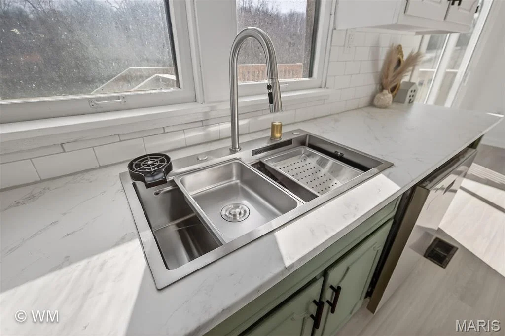 Photo of 16245 Badger Road