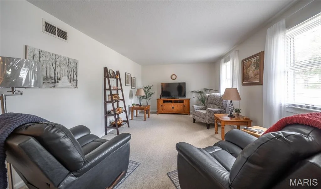 Photo of 1112 Sycamore Drive