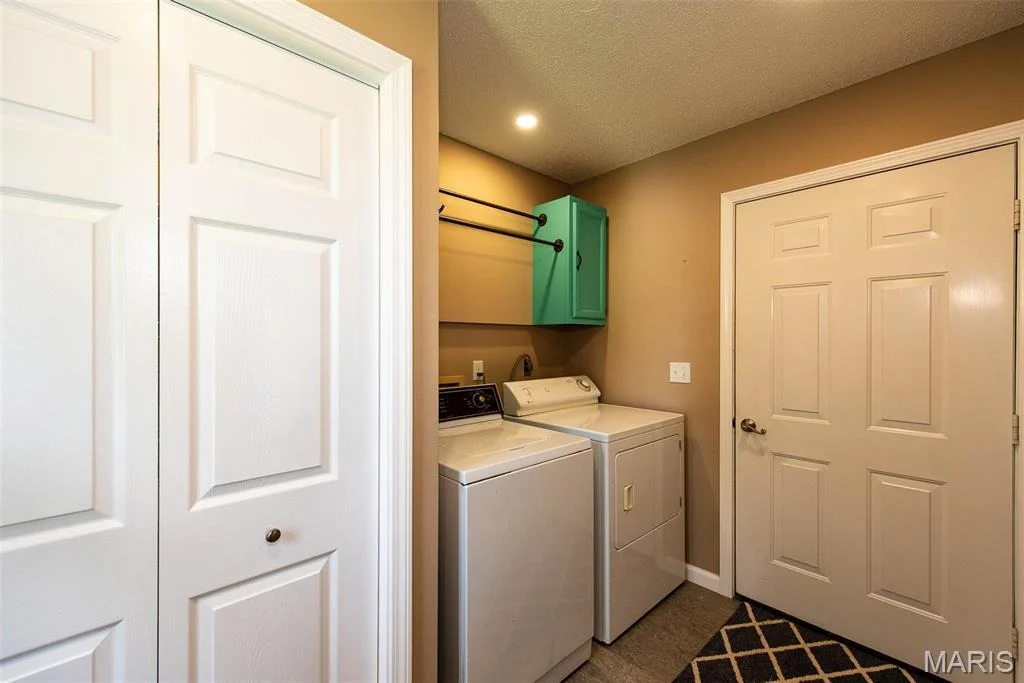 Photo of 1231 Deer Run Drive Drive