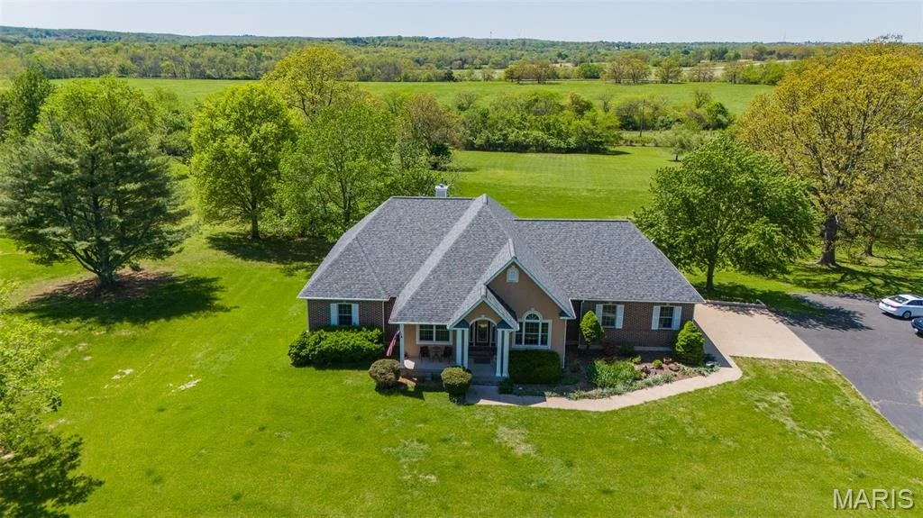 Photo of 10755 Larson Lane