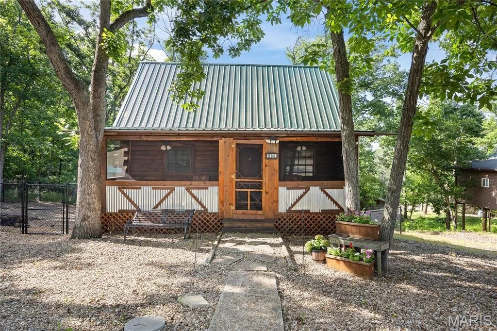 Photo of 1886 Bittersweet Road