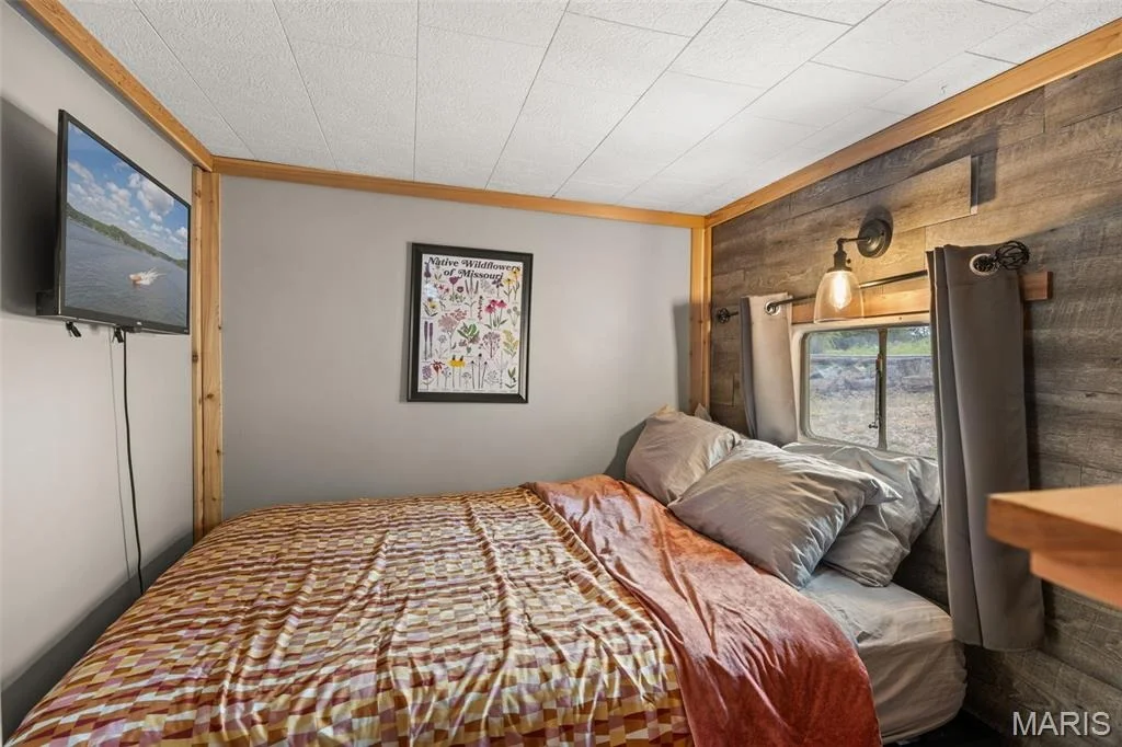 Photo of 33017 Fairglen Road