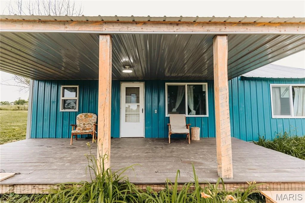 Photo of 40190 Dandelion Road