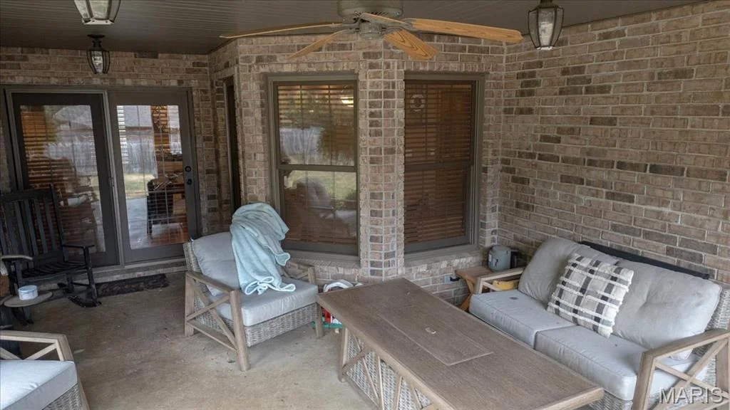 Photo of 503 Primrose Lane