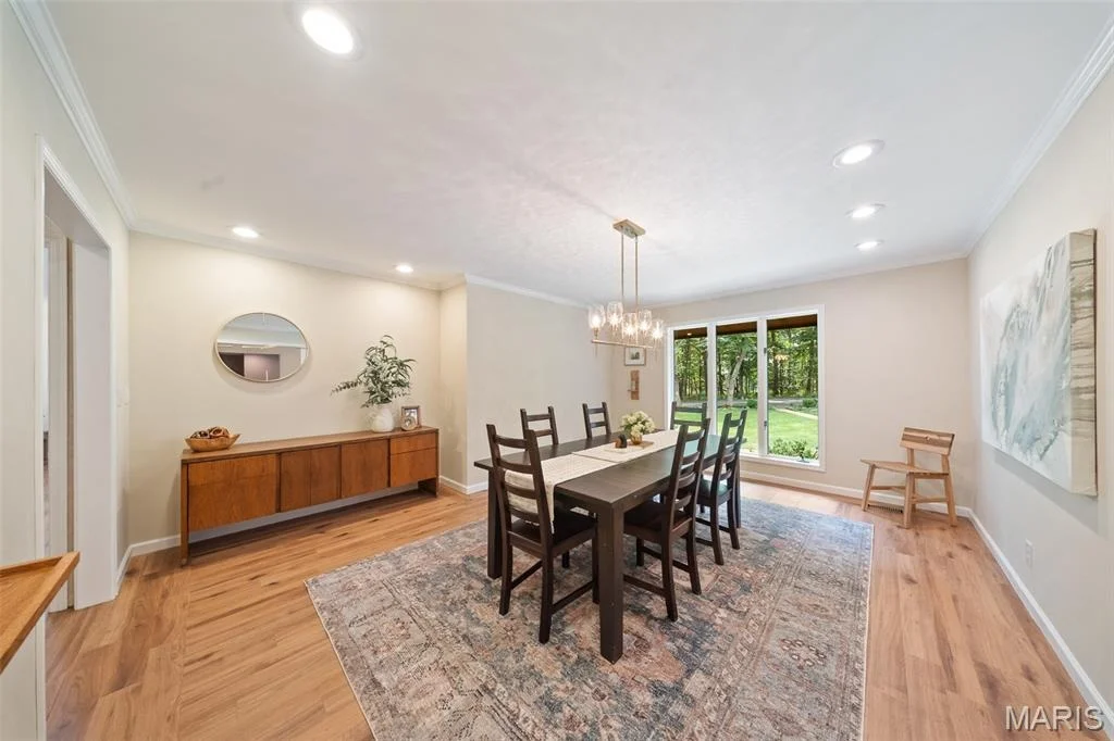 Photo of 511 E Christy Drive
