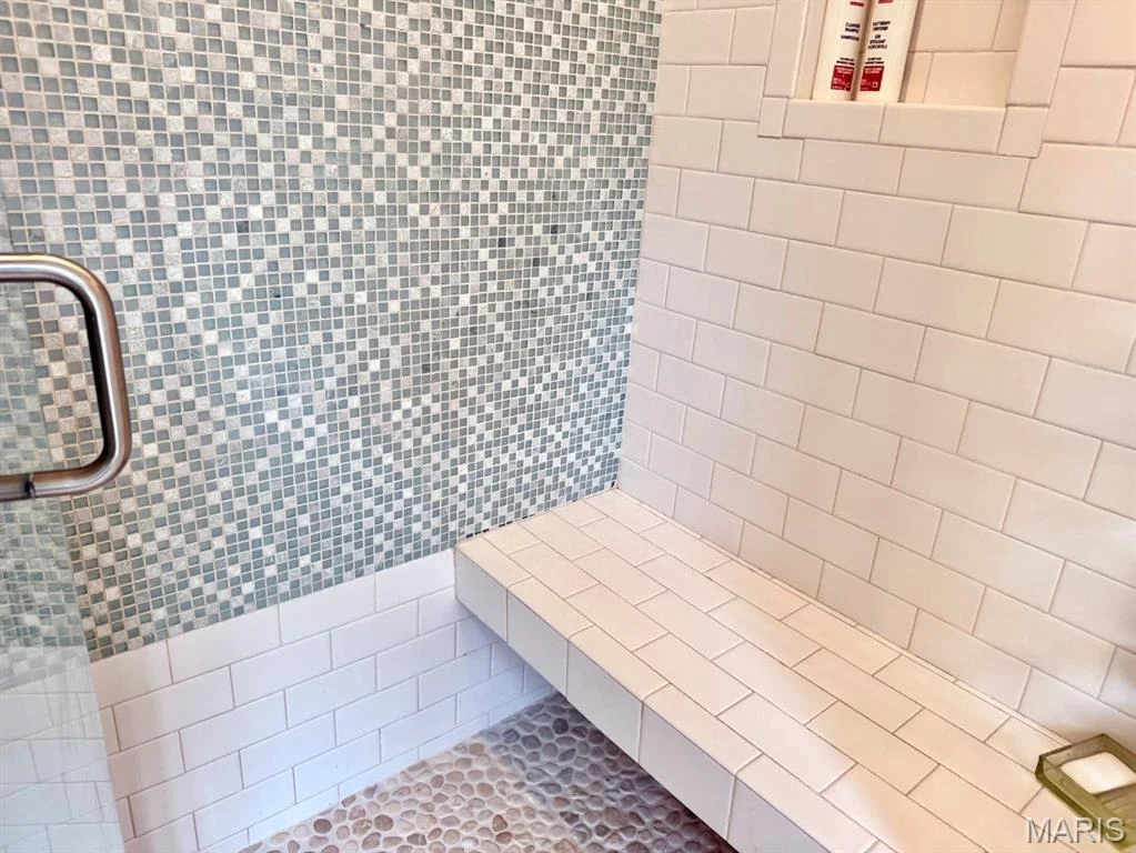 Photo of 908 W Bain Street