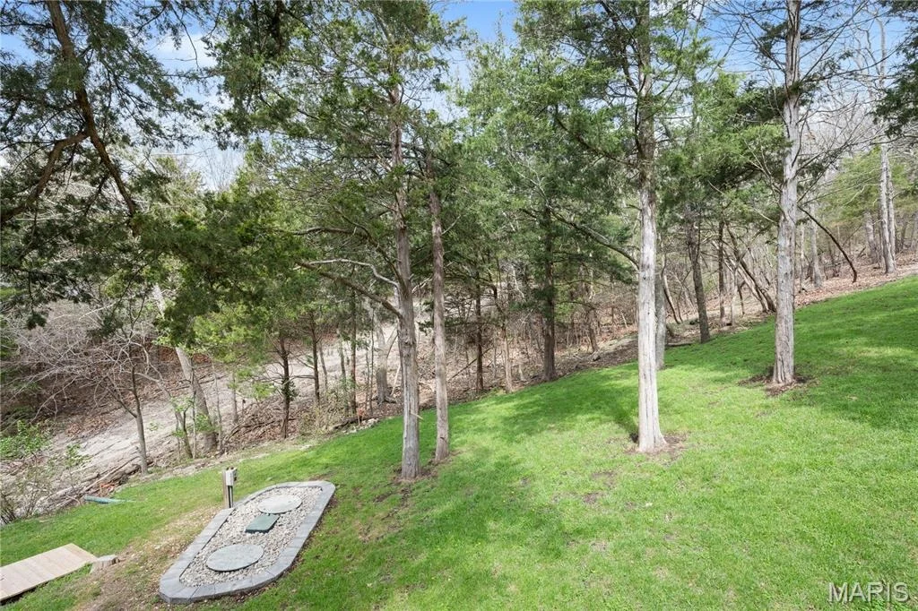 Photo of 18028 Bayview Lane