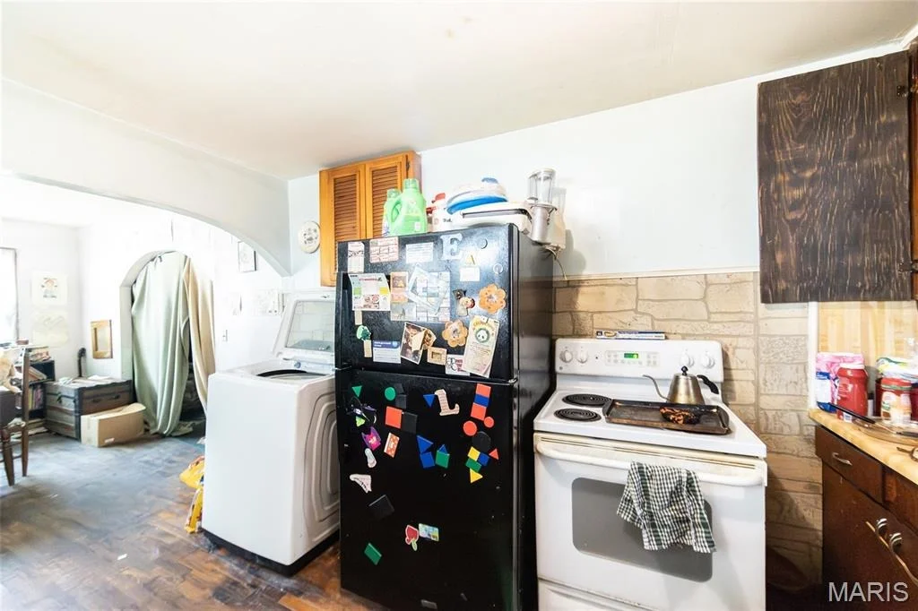 Photo of 129 Maple Avenue