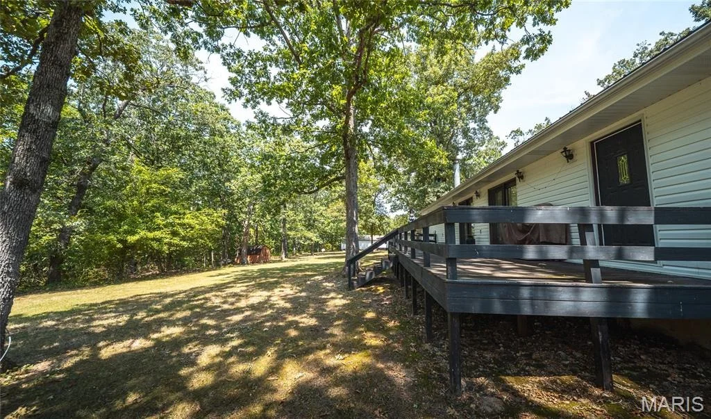 Photo of 13915 Maple Lane
