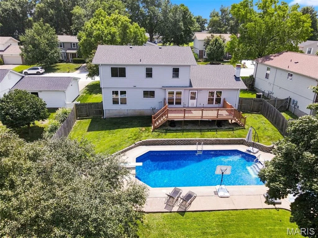 Photo of 3927 Summerfield Parkway