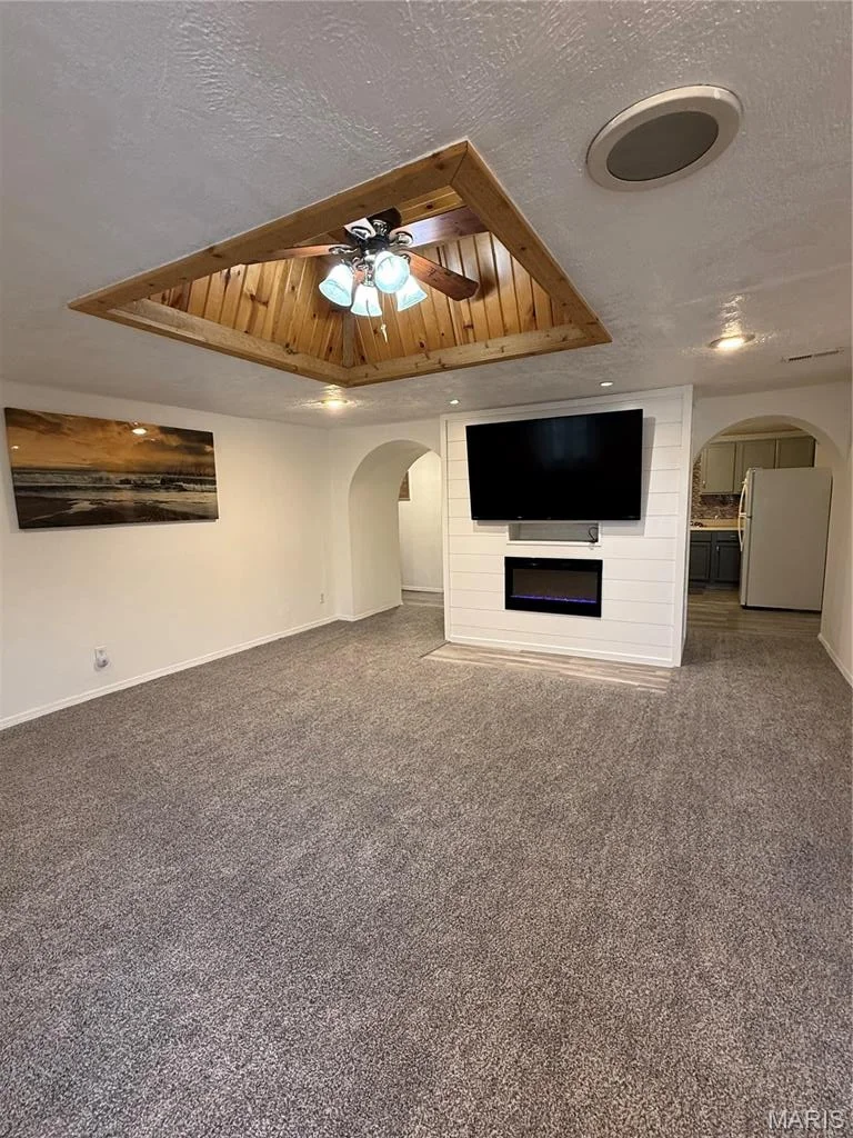 Photo of 3053 W Grand