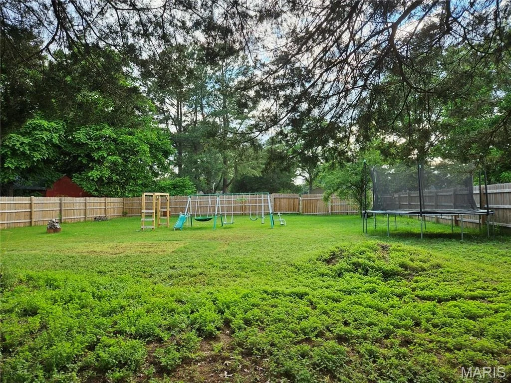 Photo of 413 Illinois Avenue