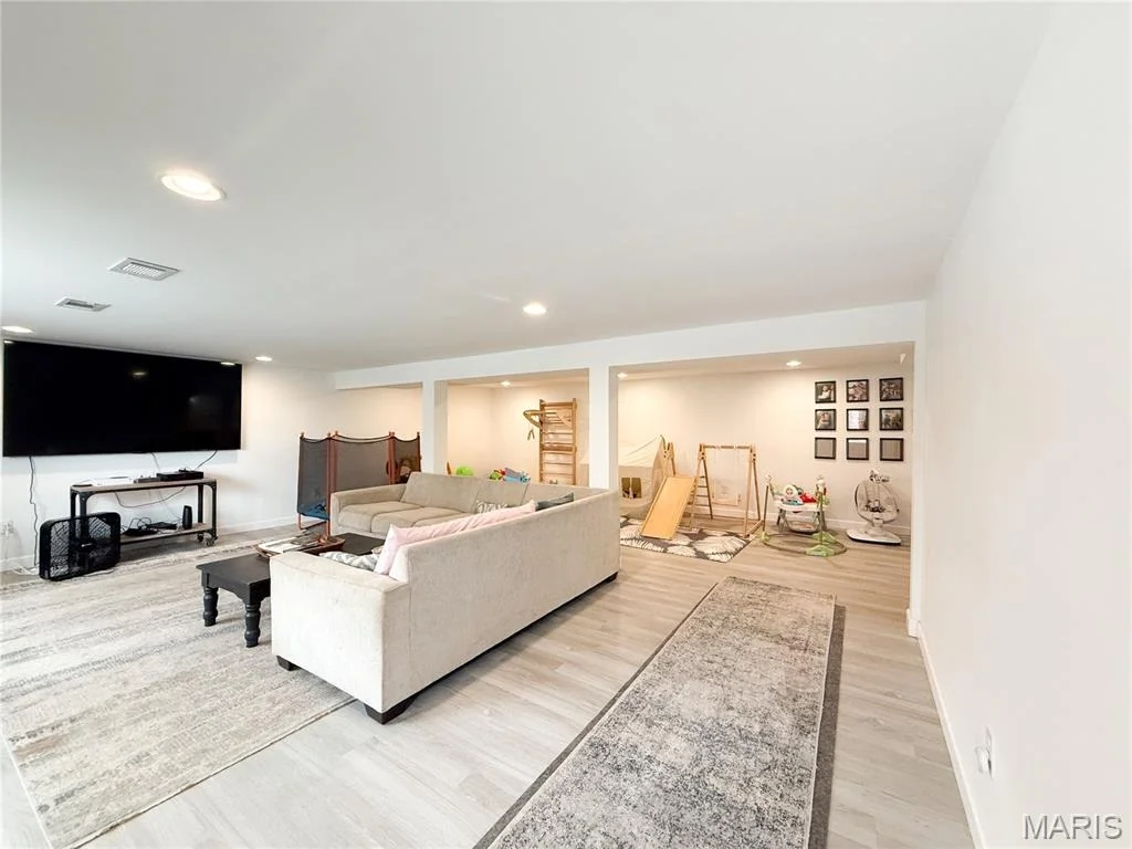 Photo of 6 Fair Oaks Drive