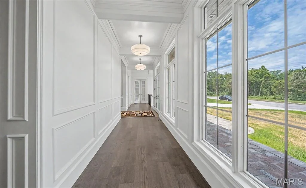 Photo of 604 Winchester Drive
