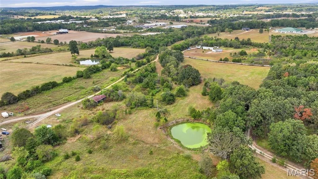 Photo of 1804 Bluebird Road