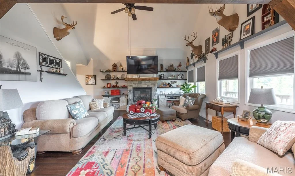 Photo of 8096 Buffington Road
