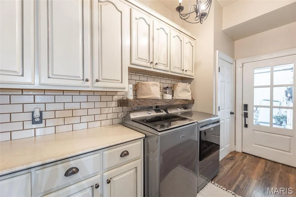 Photo of 902 Paradise Lane