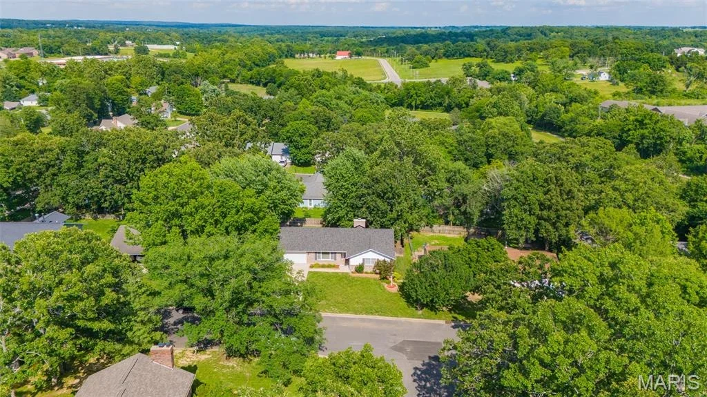 Photo of 905 Cypress Drive