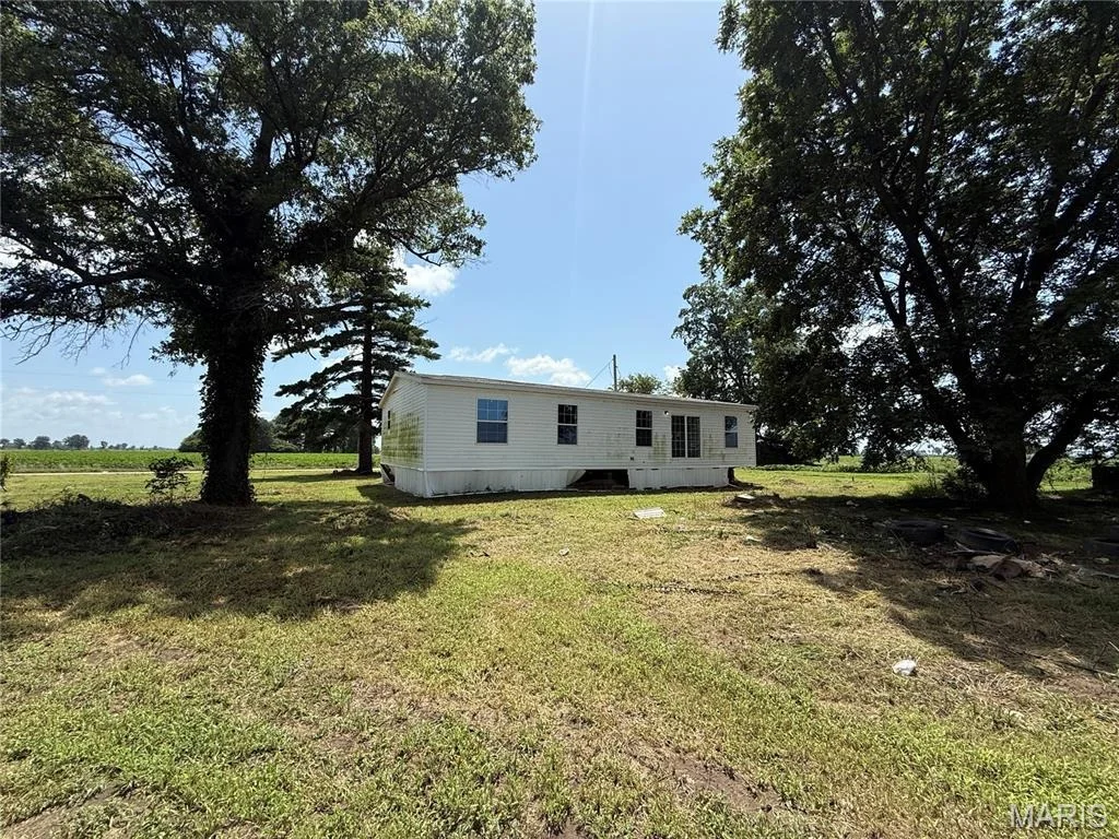 Photo of 8037 County Road 541