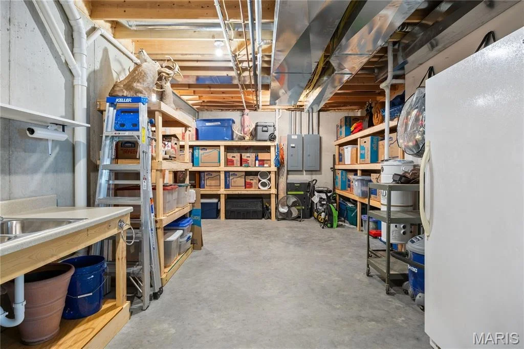 Photo of 18028 Bayview Lane