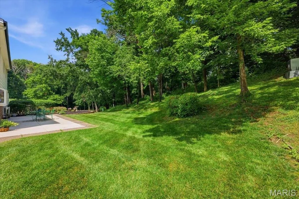Photo of 2108 Cedaroyal Drive