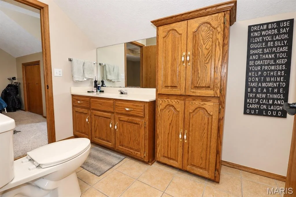 Photo of 808 Carrie Circle