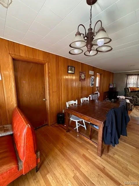 Photo of 123 E 3rd Street