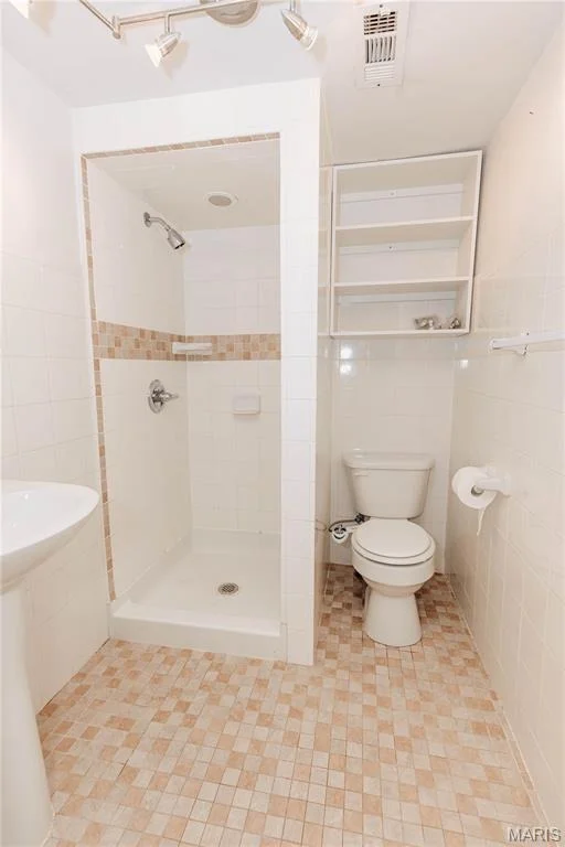 Photo of 412 W Chestnut Street